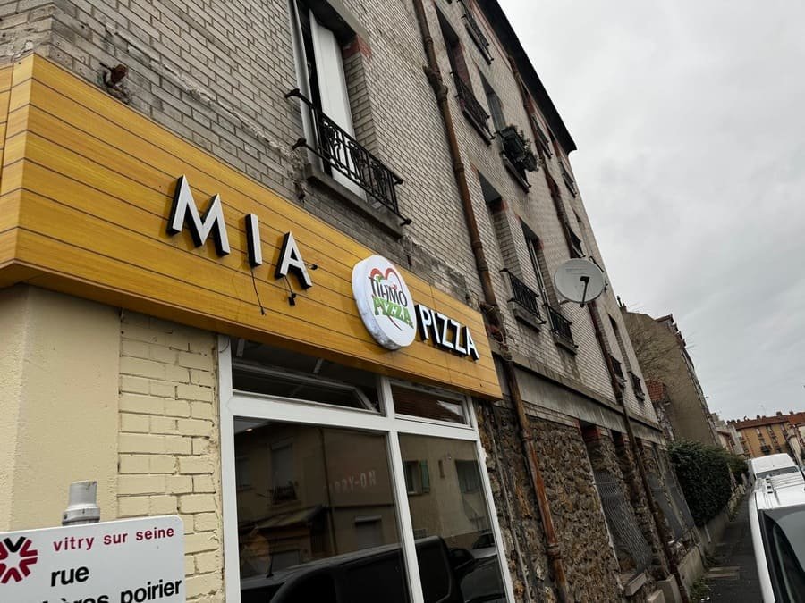 pose enseigne lumineuse magasin facade commerciale installation professionnelle boutique store led neon paris meilleur 14